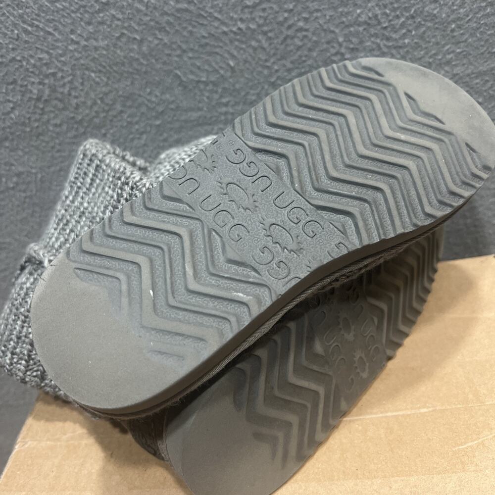 UGG Classic Cardy Boots Gray Knit Uncycled Wool Pull-On Winter 5819 Size 7 - Picture 12 of 14